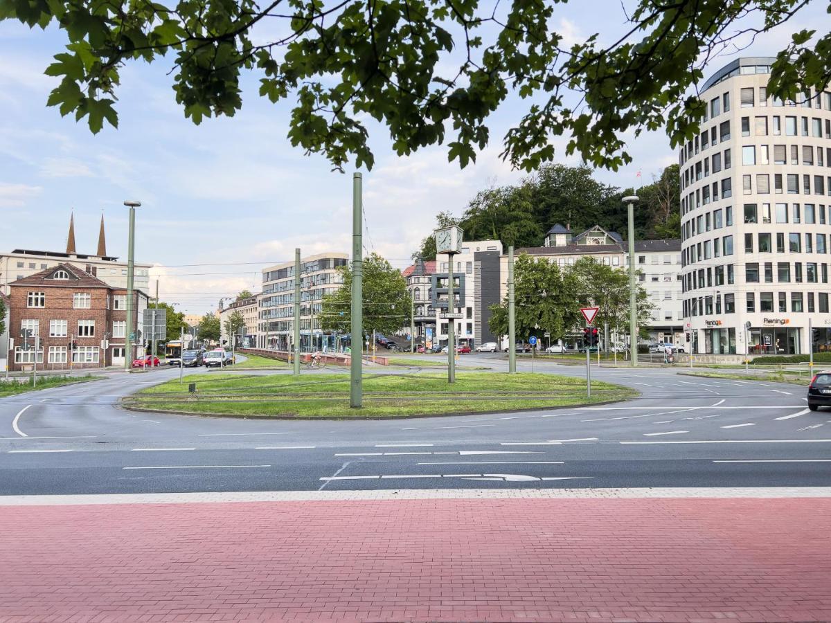 Home By Doni I Apartment An Der Kunsthalle I Parkplatz & Balkon บีเลอเฟล์ด ภายนอก รูปภาพ